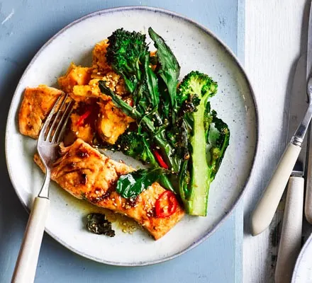 Salmon Purple RIce Bowl with Miso Kale + Sweet Potato (Garlic Soy)