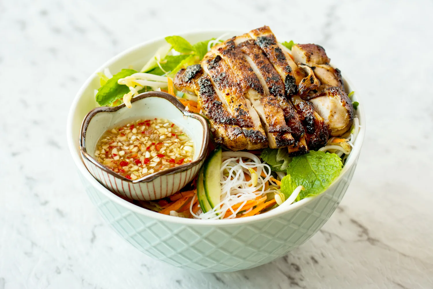 Lemongrass Chicken Bun Noodle Salad Lemongrass Chicken Bun Noodle Salad