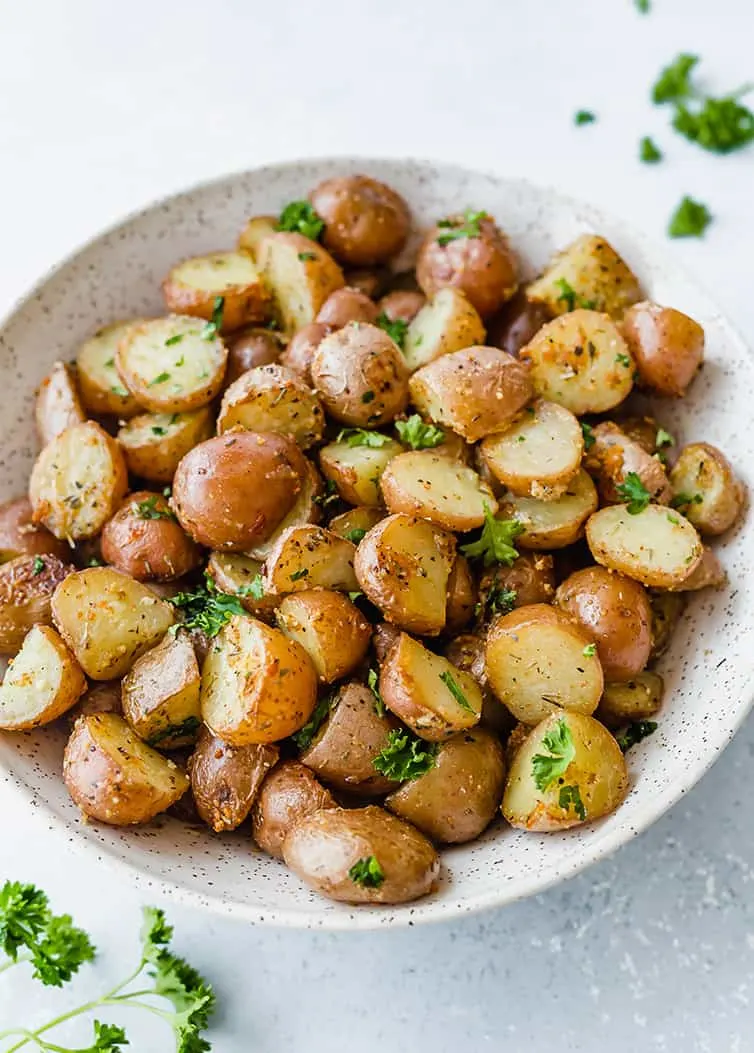 Vegan Herb Roasted Potatoes Vegan Herb Roasted Potatoes