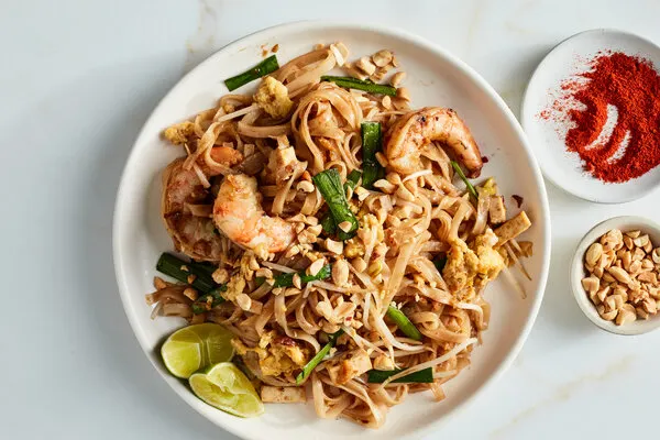 Shirataki Pad Thai Shrimp Shirataki Pad Thai Shrimp