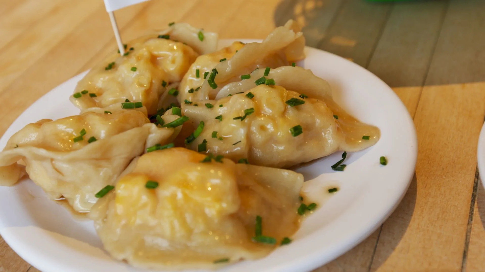 Mac & Cheese Pierogi Lunchbox with Sauerkraut and Mustard Sauce Mac & Cheese Pierogi Lunchbox with Sauerkraut and Mustard Sauce