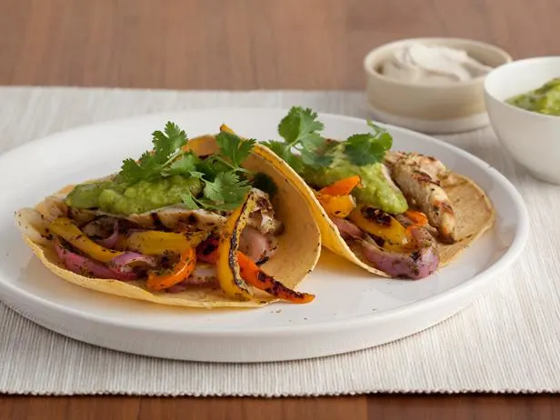 Chicken Fajitas with Corn Tortilla, Yellow Rice & Mexican Corn on the Cob (Sour Cream, Salsa) Chicken Fajitas with Corn Tortilla, Yellow Rice & Mexican Corn on the Cob (Sour Cream, Salsa)