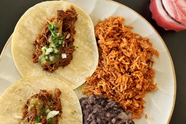 Chicken Tacos with Yellow Rice & Black Beans (Sour Cream, Salsa) Chicken Tacos with Yellow Rice & Black Beans (Sour Cream, Salsa)