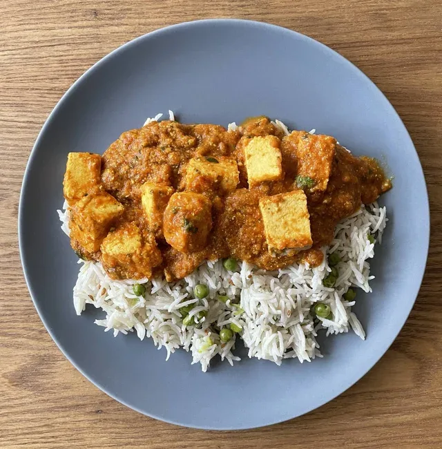 Paneer Tikka Masala, Pulav Rice, Butter Naan & Dal Palak [16oz]