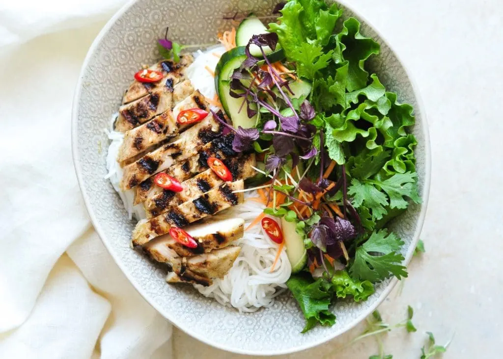Allergen Free Lemongrass Chicken Salad Bowl Allergen Free Lemongrass Chicken Salad Bowl