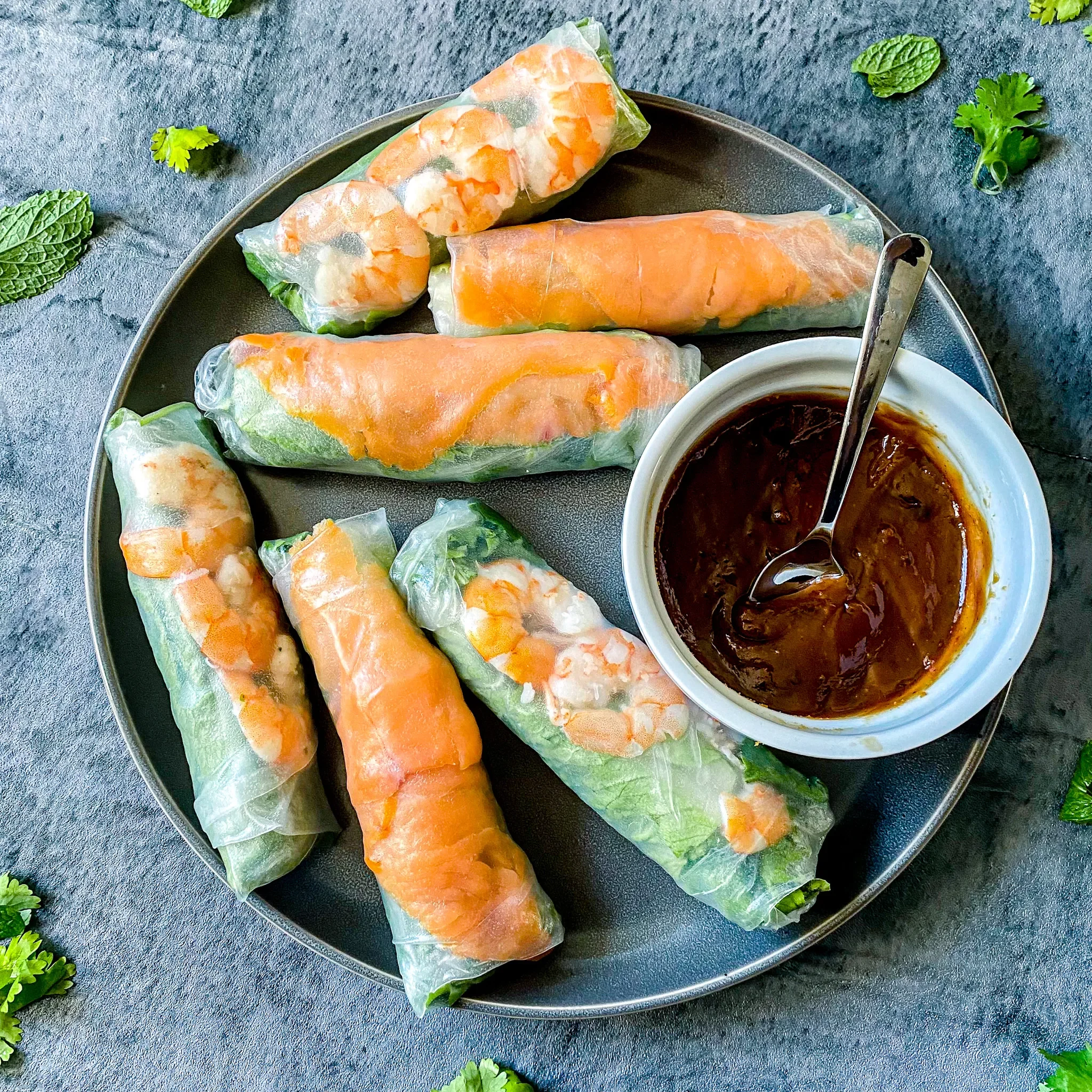 Garlic Shrimp FreshROLL with Peanut Sauce