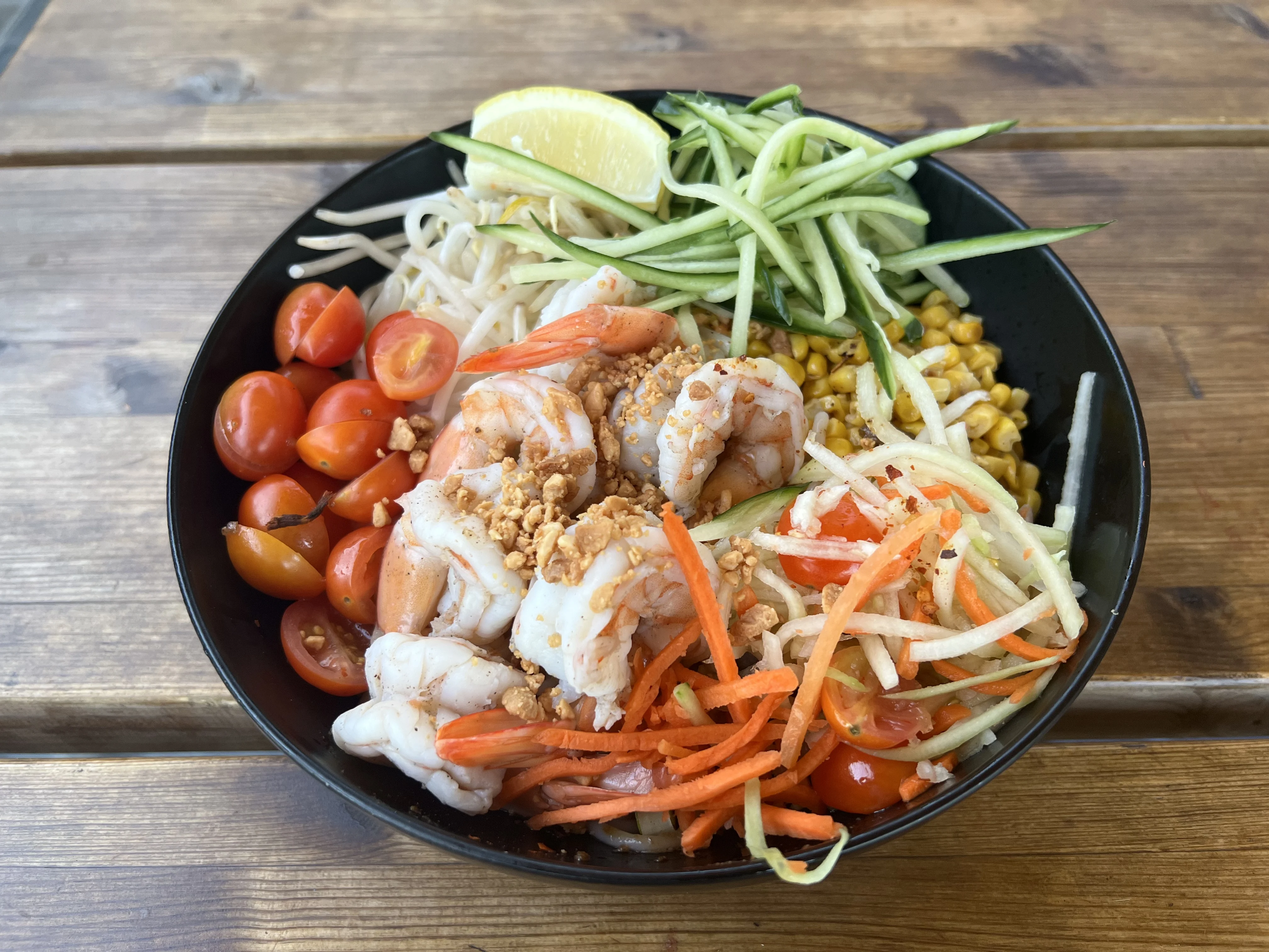 Grilled Shrimp and Soy Ginger over Spring Mix Box