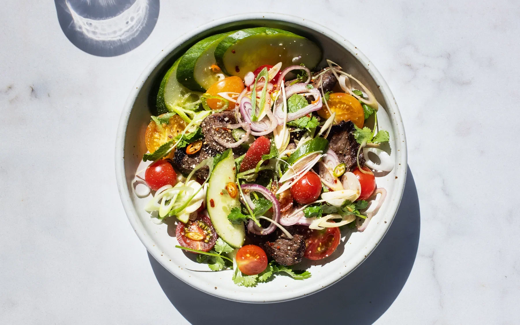 Ensalada de la Casa - Bistec Con Queso