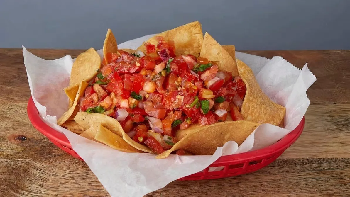 Individual Boxed Tortilla Chips & Pico de Gallo