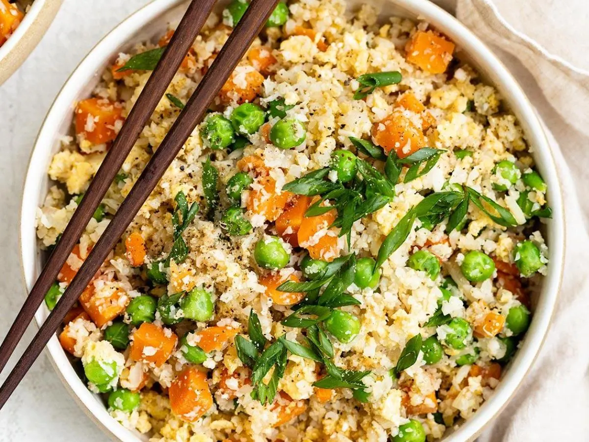 Cauliflower Fried Rice with Peas and Carrots Cauliflower Fried Rice with Peas and Carrots