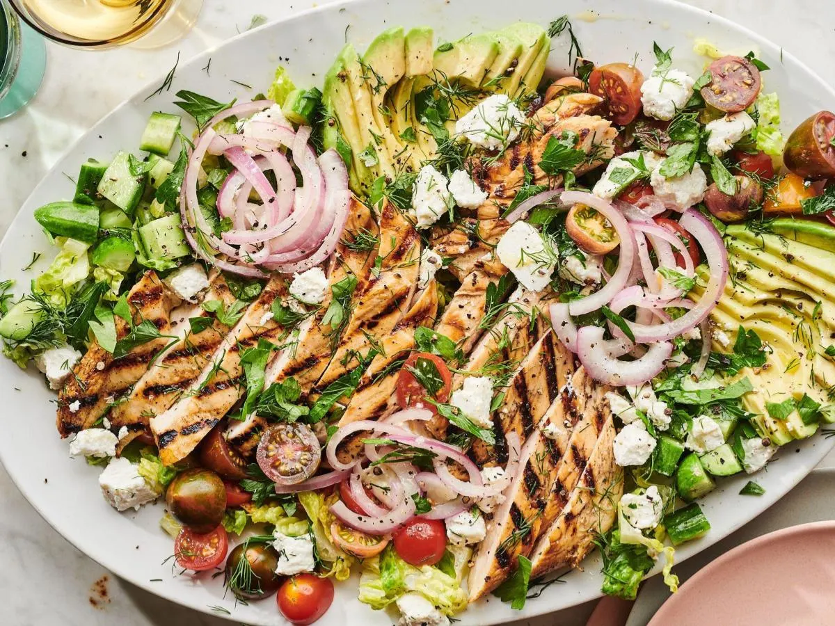 Large House Salad with Grilled Chicken Large House Salad with Grilled Chicken