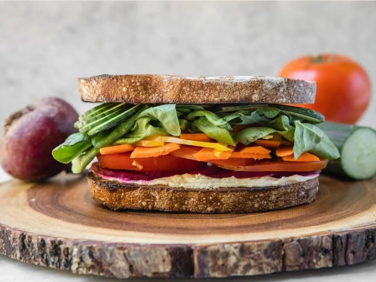 Gluten Free Veggie Sandwich with Side Salad Gluten Free Veggie Sandwich with Side Salad