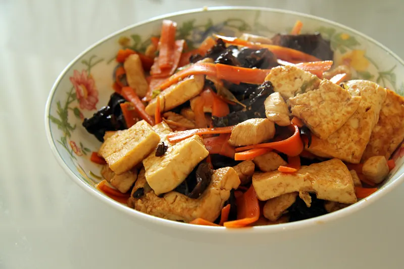 Tofu Puff w/ Tomato & Egg Tofu Puff w/ Tomato & Egg