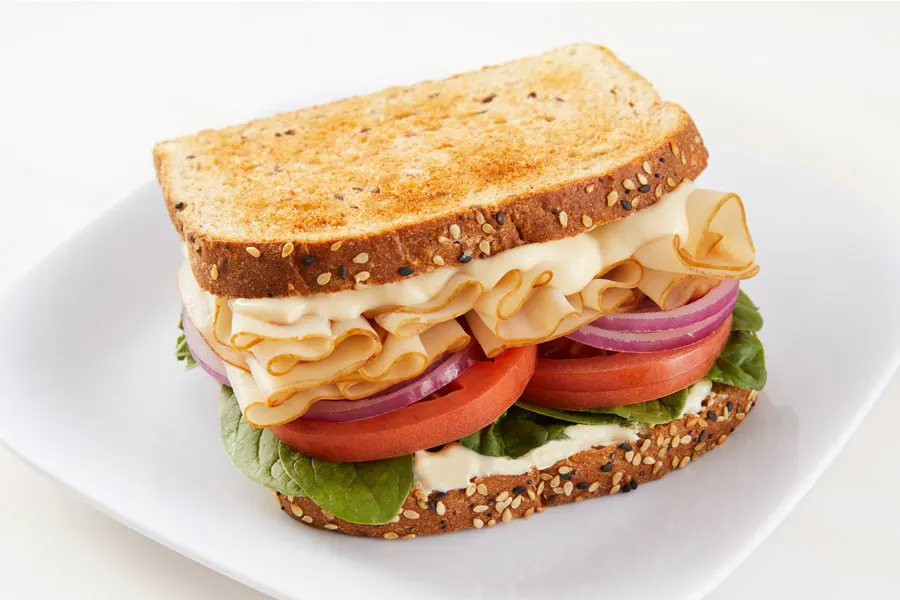 Gluten Free Turkey Sandwich Boxed Meal with Baked Beans Gluten Free Turkey Sandwich Boxed Meal with Baked Beans