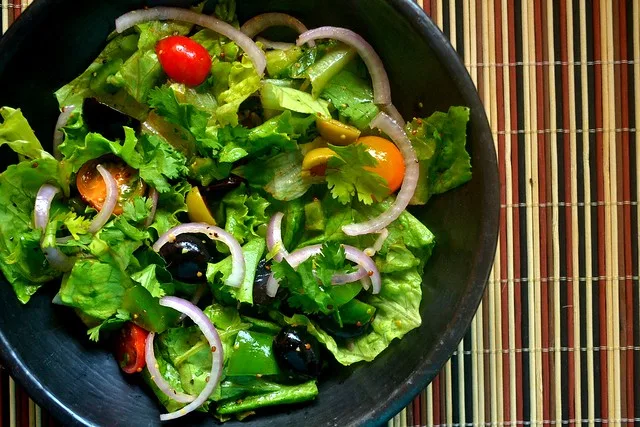 Boxed Side Salad with Vinaigrette Boxed Side Salad with Vinaigrette