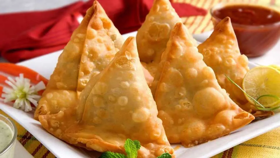 Green Pea & Potato Samosa with House Chutney Green Pea & Potato Samosa with House Chutney