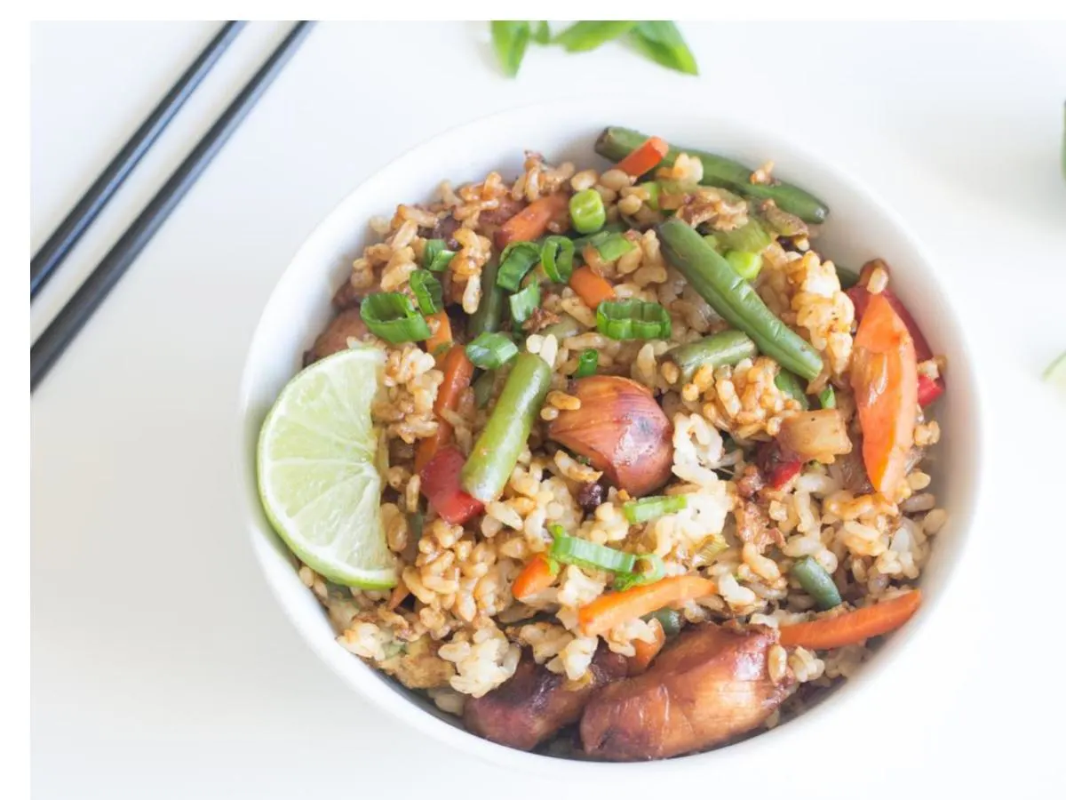 Sriracha Fried Rice with Mixed Vegetables Sriracha Fried Rice with Mixed Vegetables