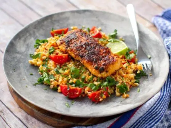 Halal Light Carb Salmon, Tomatillo Salsa, Cauliflower Rice, & Roasted Vegetables Halal Light Carb Salmon, Tomatillo Salsa, Cauliflower Rice, & Roasted Vegetables