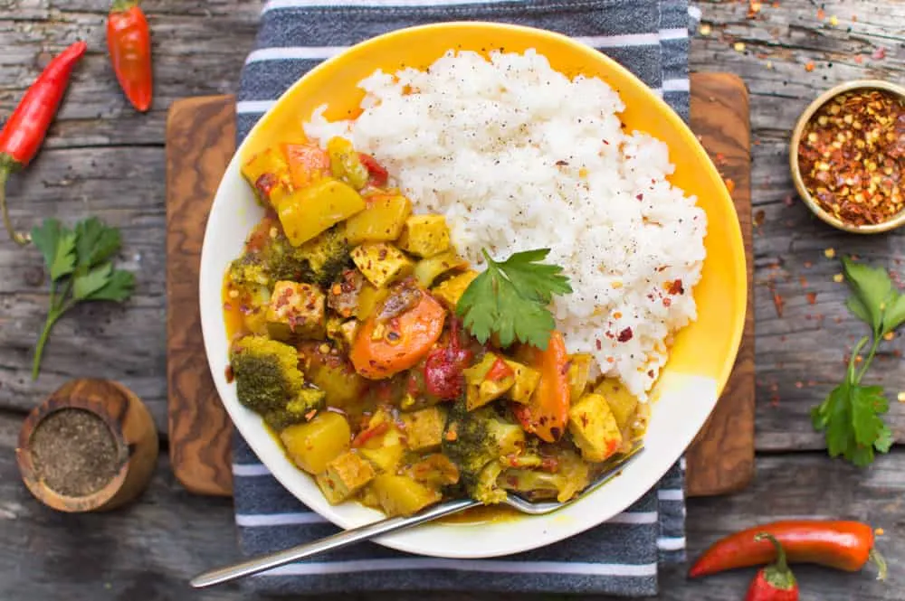 Curry Tofu with White Rice and Mixed Steam Veg Curry Tofu with White Rice and Mixed Steam Veg