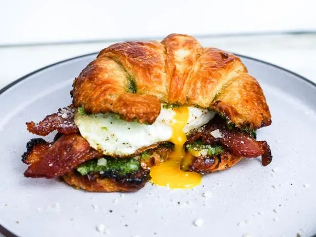 Bacon Croissant Sandwich Bacon Croissant Sandwich