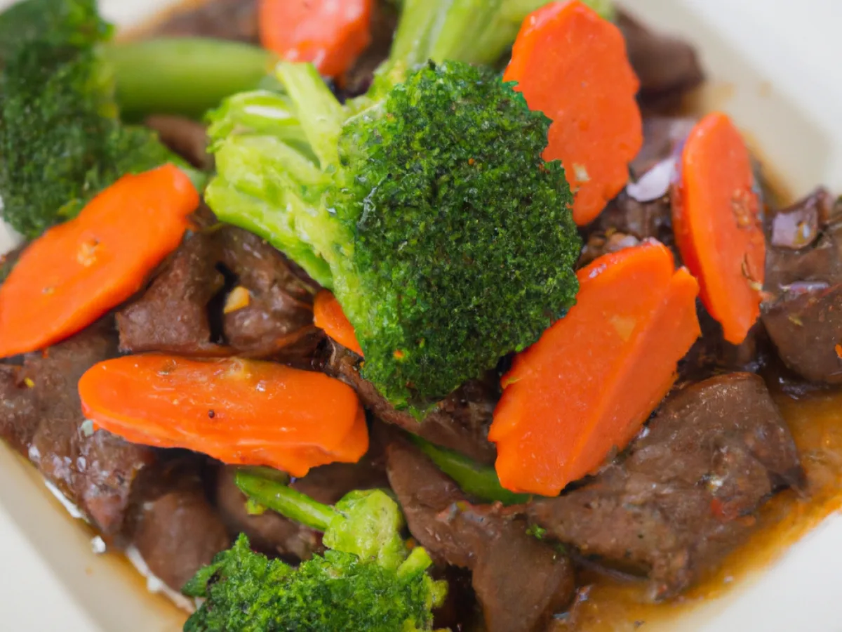 Light Carb Szechuan Garlic Beef with Steamed Vegetables