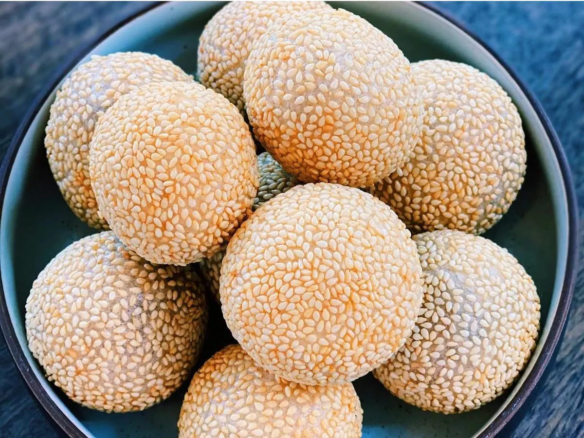 Sesame Balls