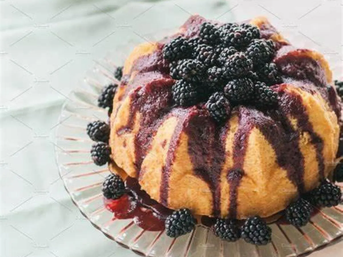 Vegan Lemon Bundt Cake