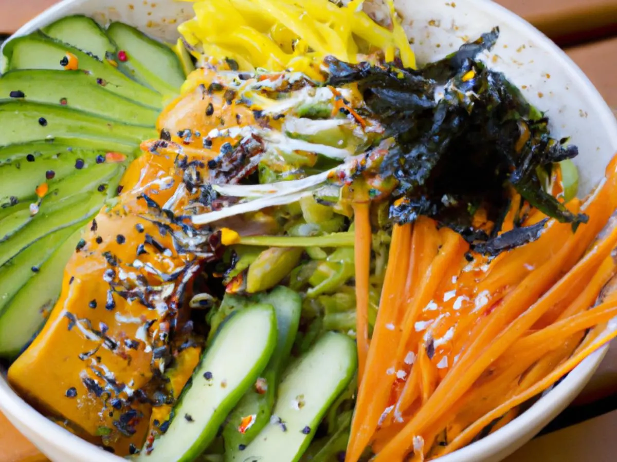 Mango Albacore Bowl with Kelp Noodle Slaw Mango Albacore Bowl with Kelp Noodle Slaw