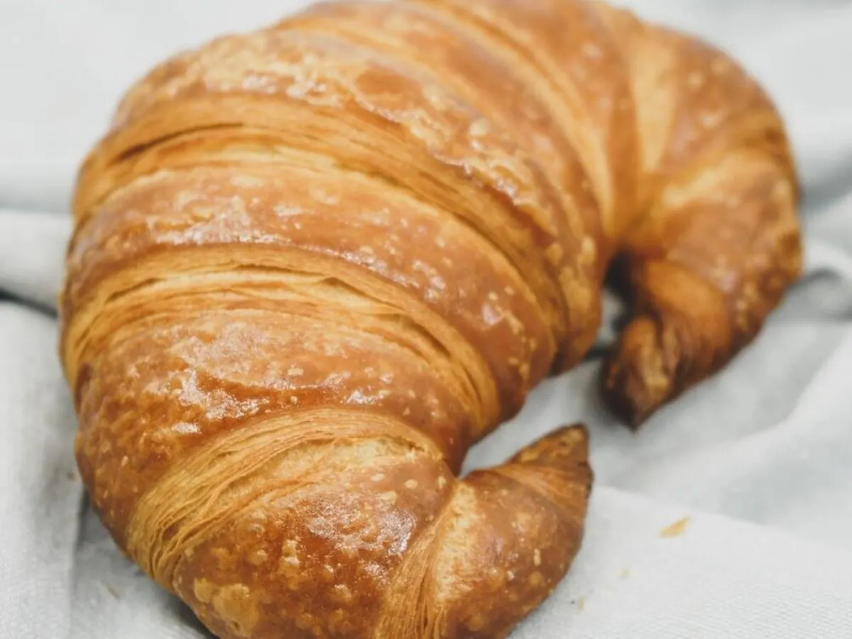 Vegan Plain Croissant