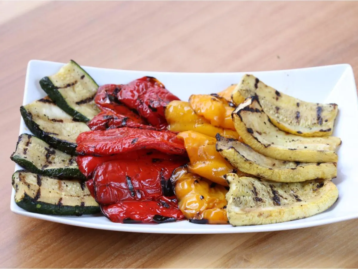 Grilled Bell Pepper, Onions and Zucchini