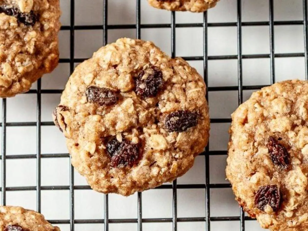 Oatmeal Raisin Cookie Oatmeal Raisin Cookie