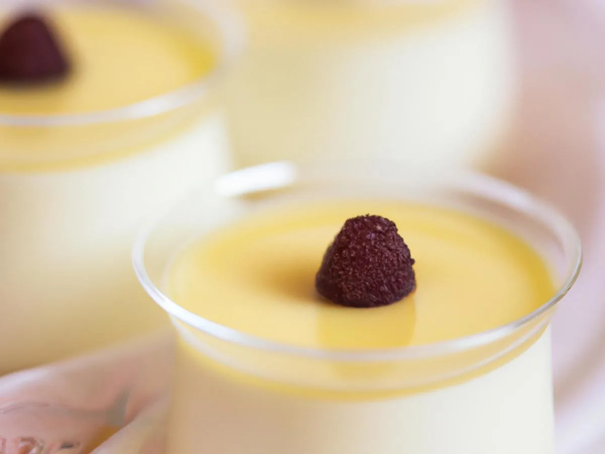 Vanilla Panna Cotta Cups
