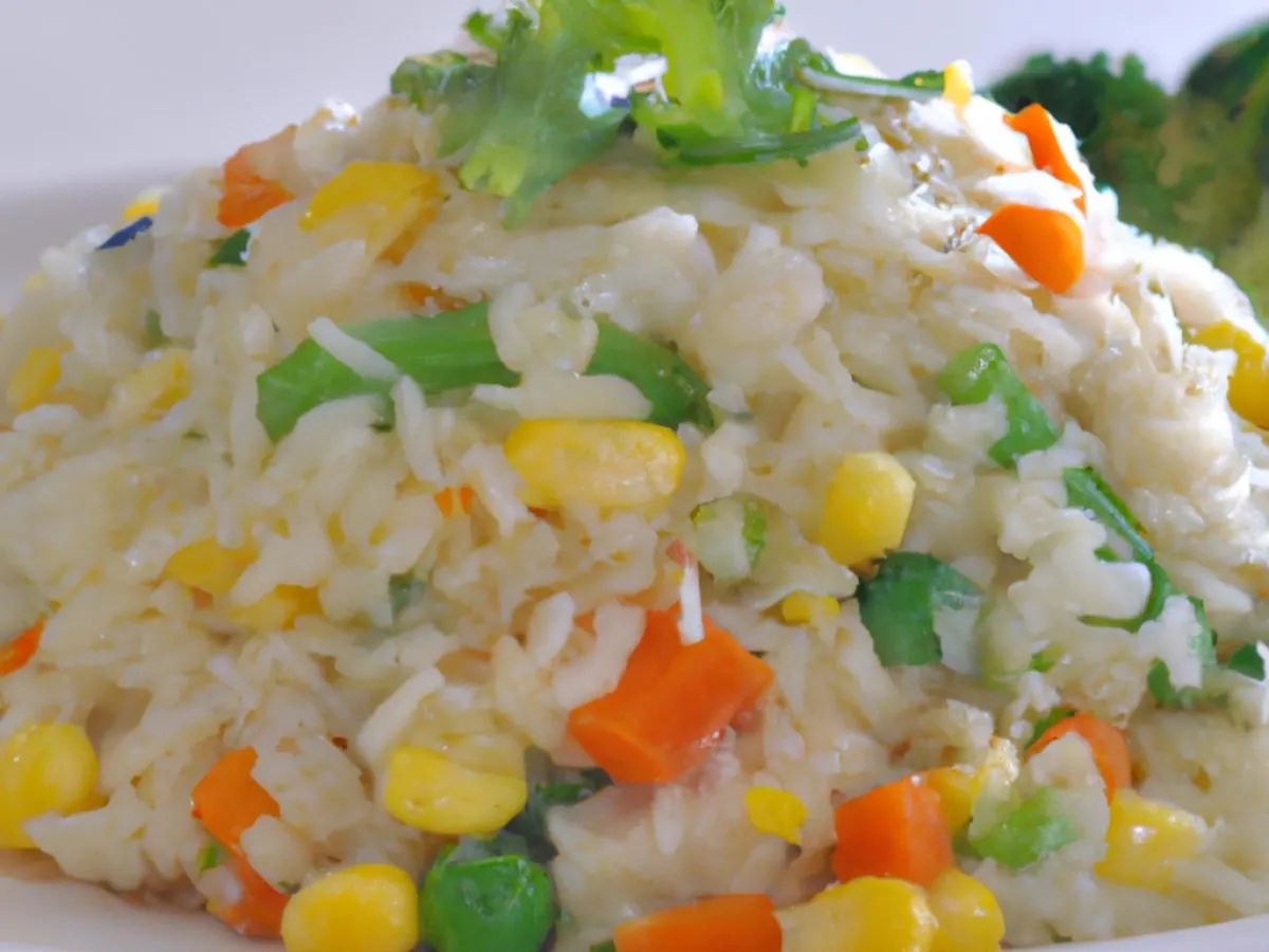 Small Thai Fried Rice with Mixed Vegetables Small Thai Fried Rice with Mixed Vegetables