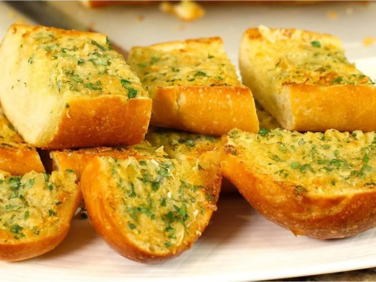 Garlic Bread Garlic Bread