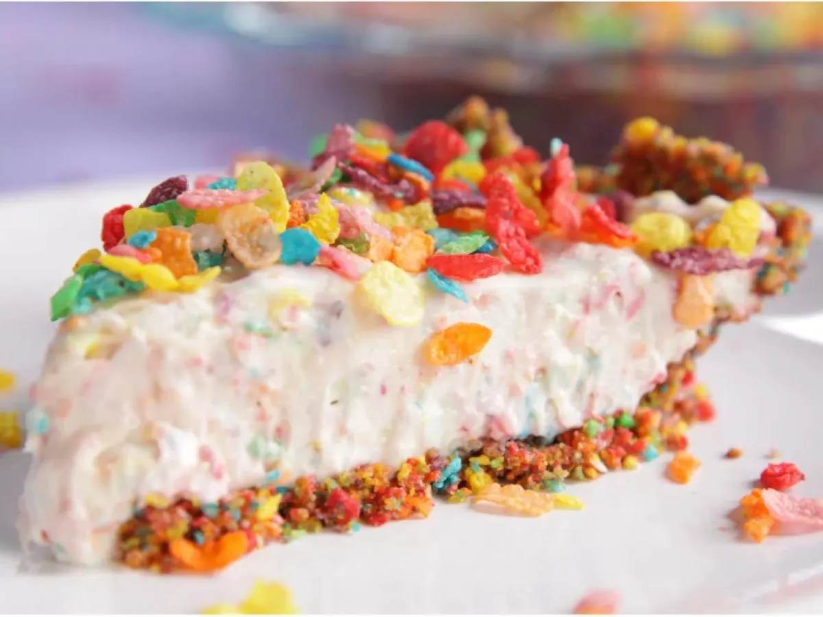 Fruity Pebble Cheesecake Pie Fruity Pebble Cheesecake Pie