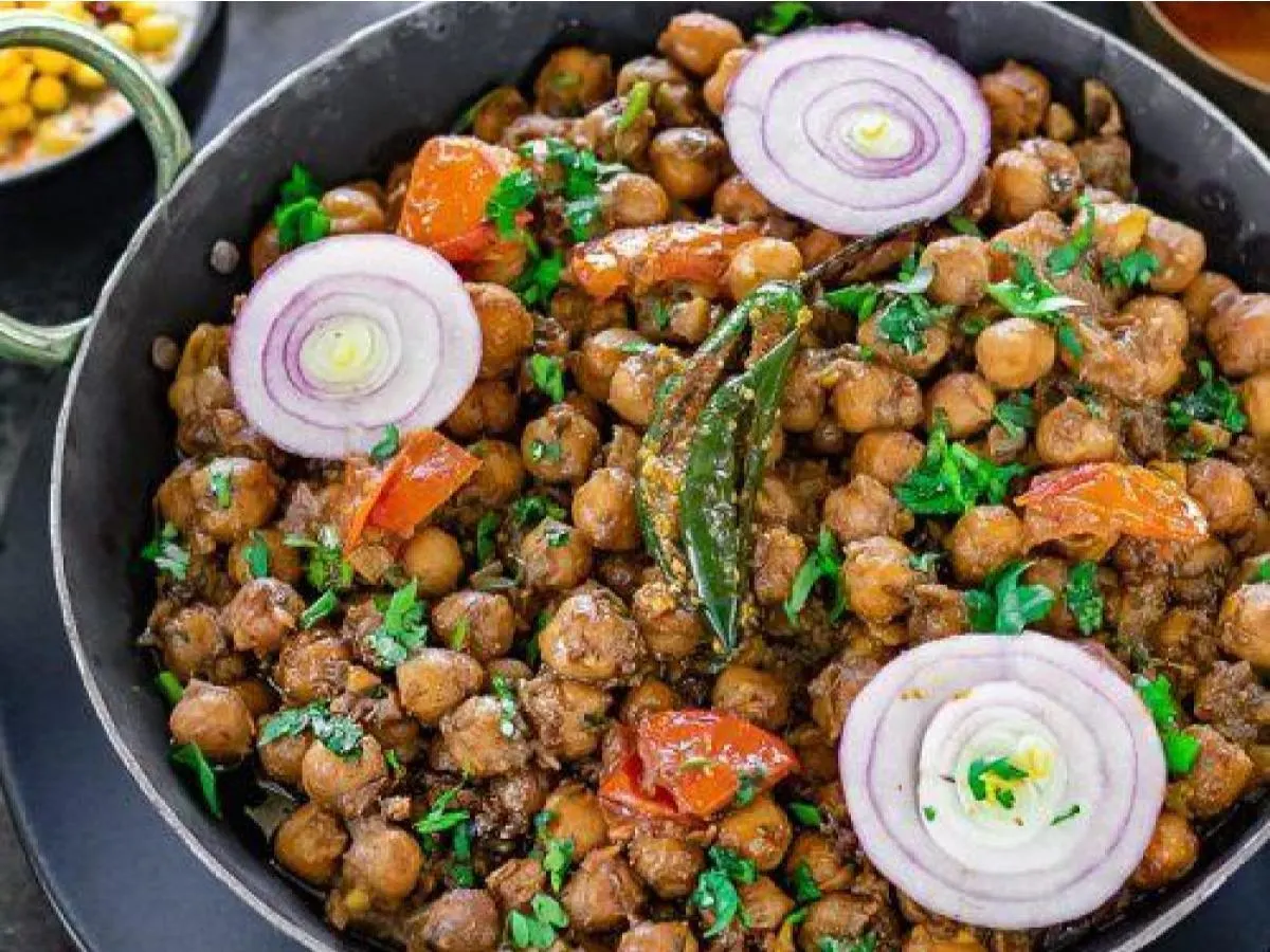 Pindi Chole Pindi Chole