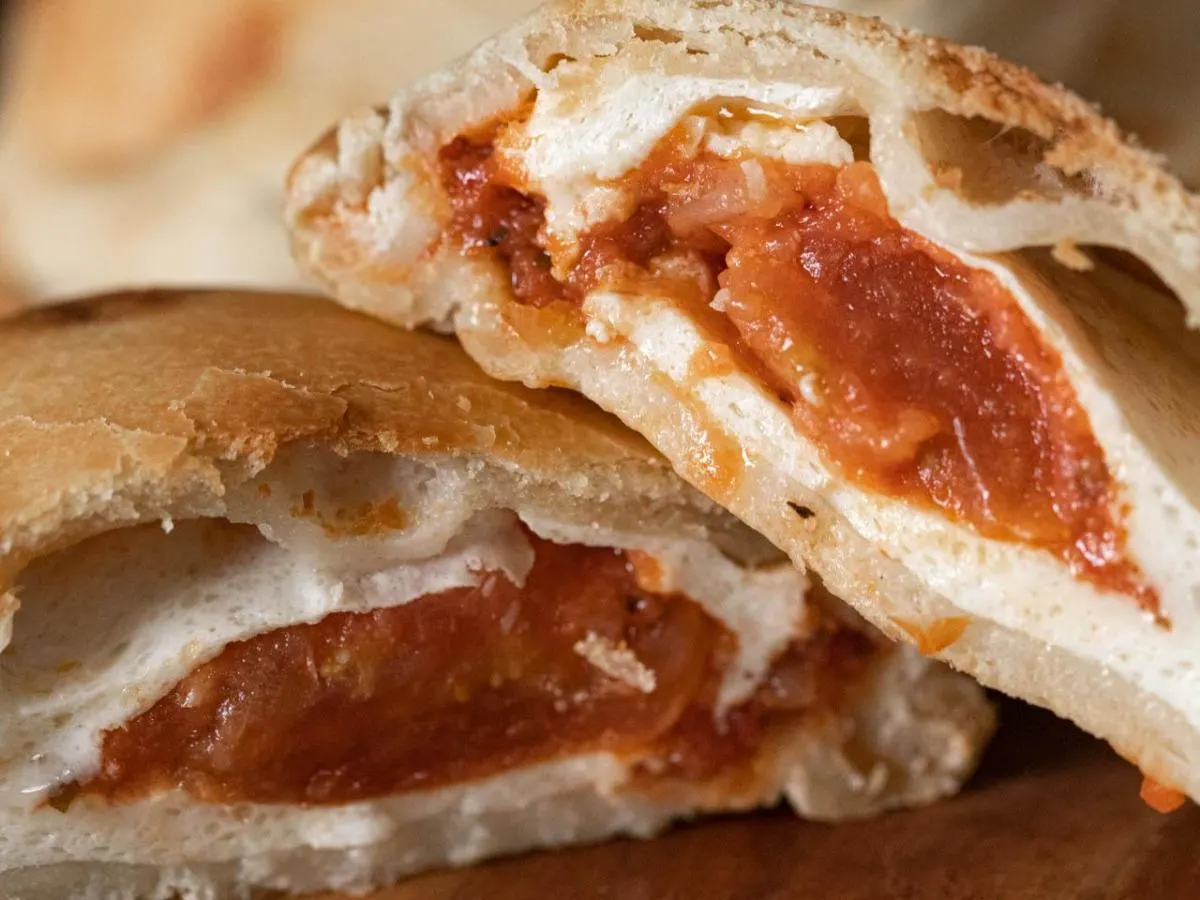 Margherita Empanada