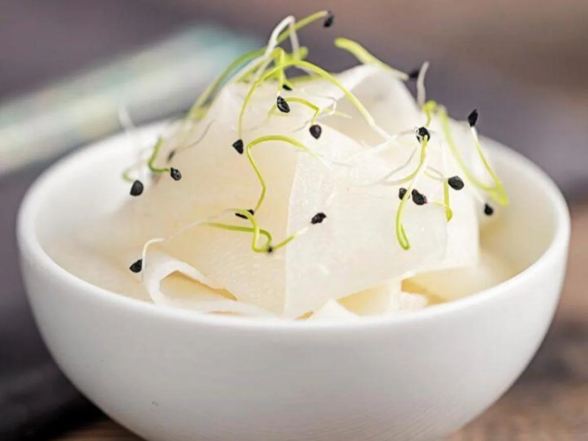 Pickled Daikon Radish Pickled Daikon Radish