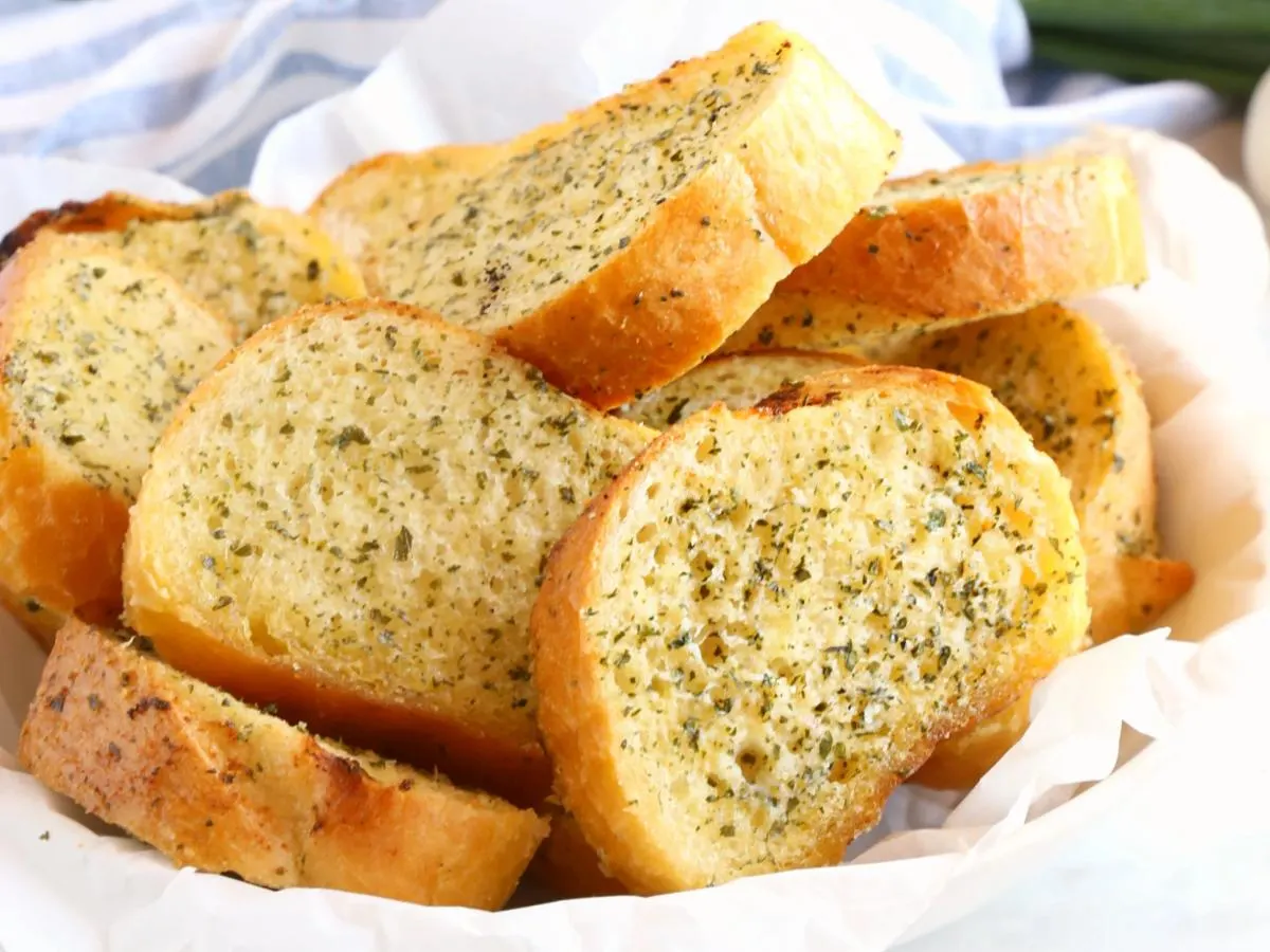 Garlic Bread Garlic Bread
