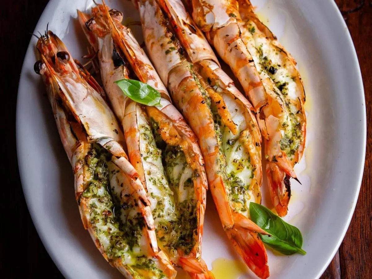 Light Carb Grilled Prawns Plate Light Carb Grilled Prawns Plate