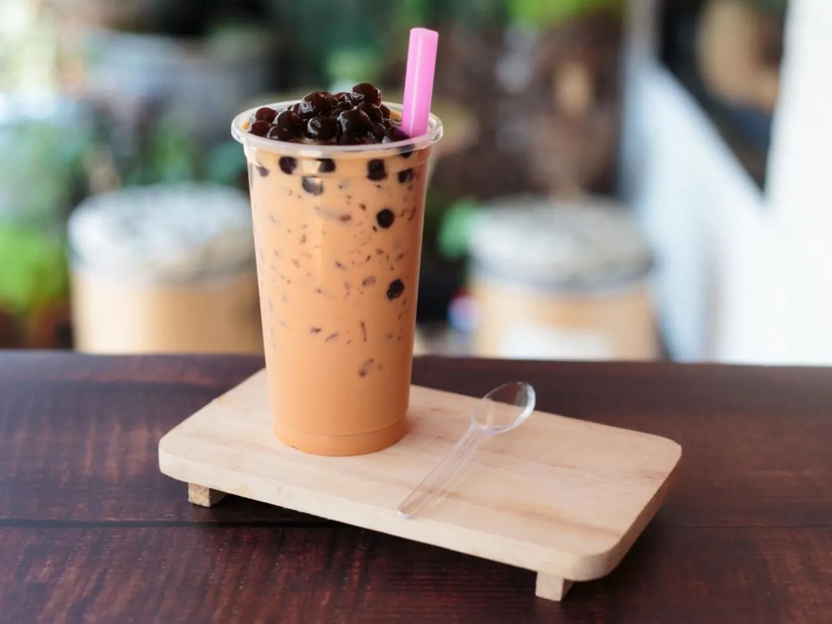 Bubble Milk Tea with Boba [Half Sweet]