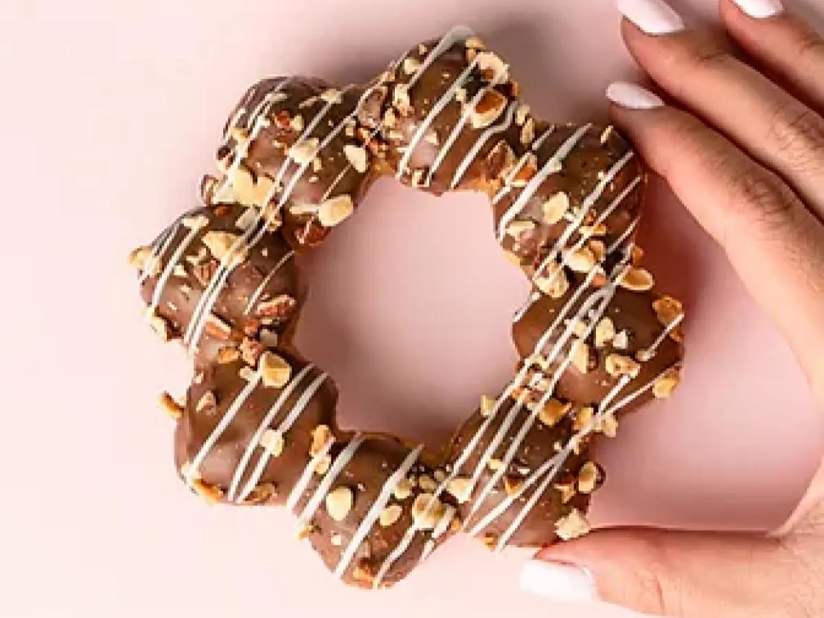 Chocolate Almond Donut Chocolate Almond Donut