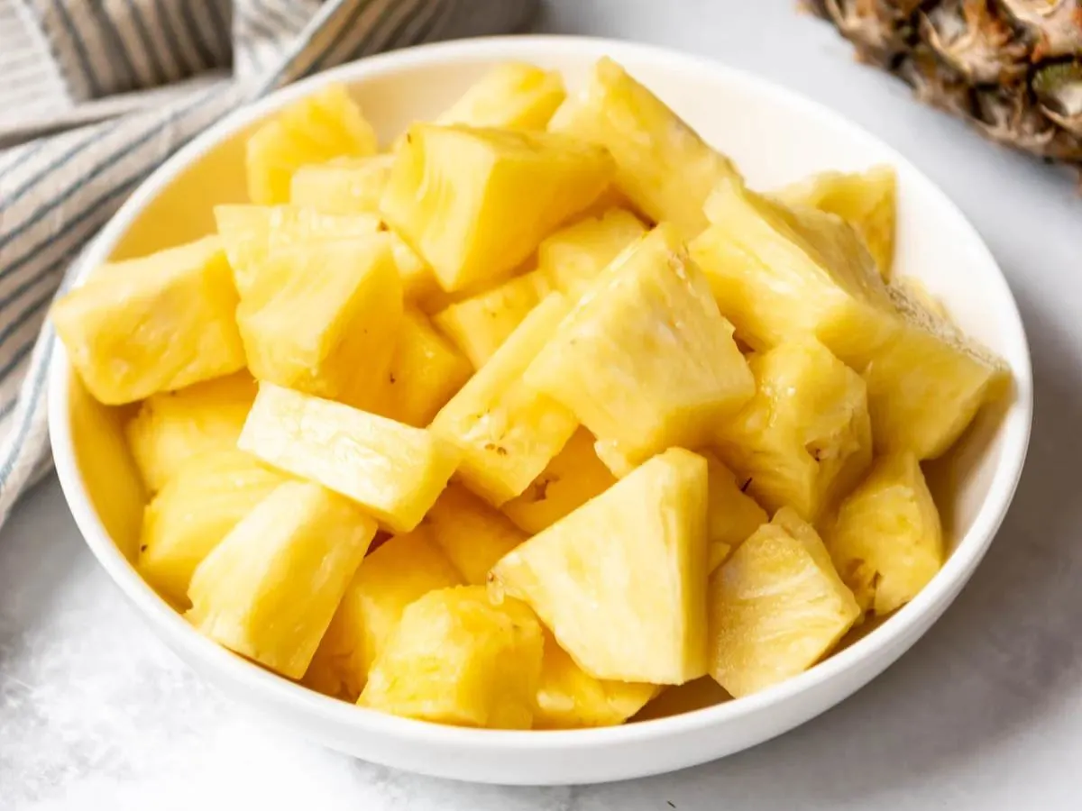 Pineapple Pineapple