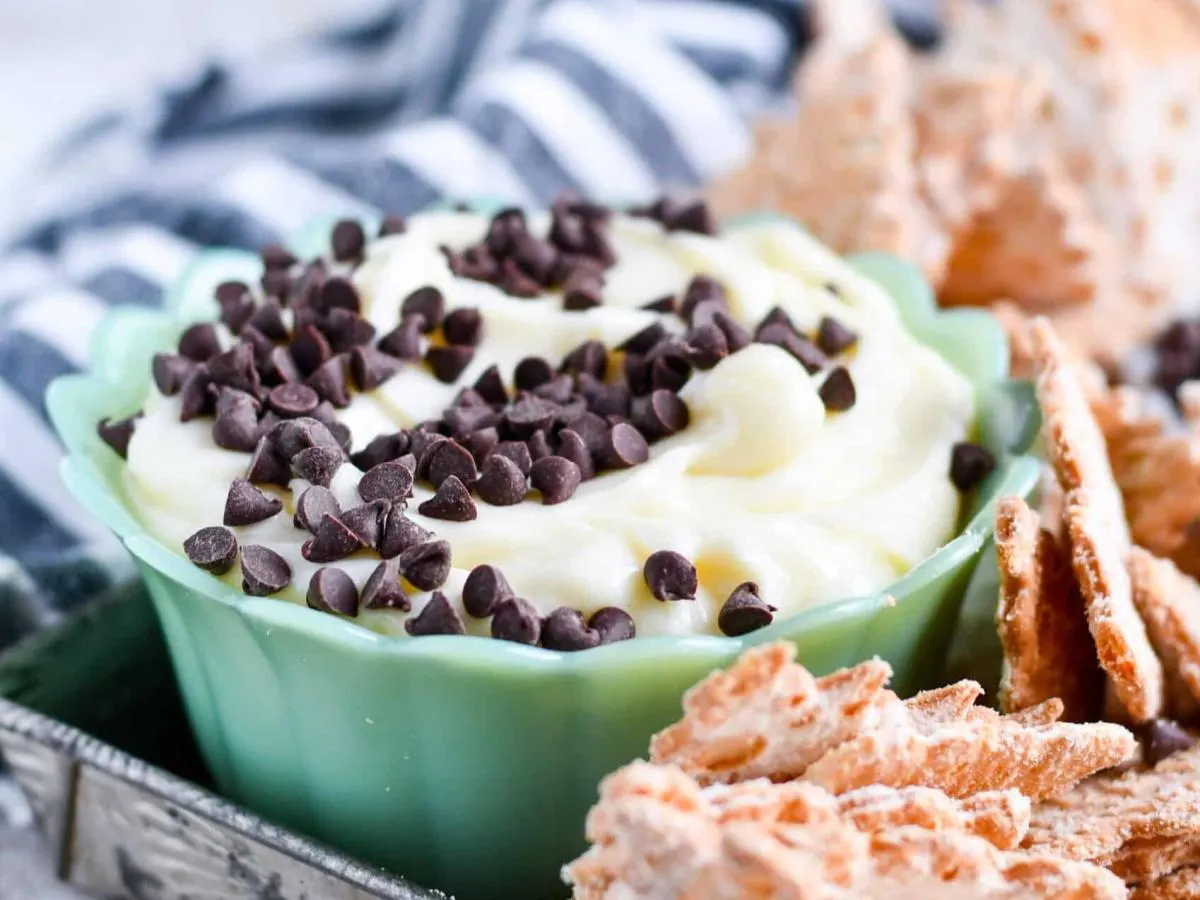 Cannoli Dip