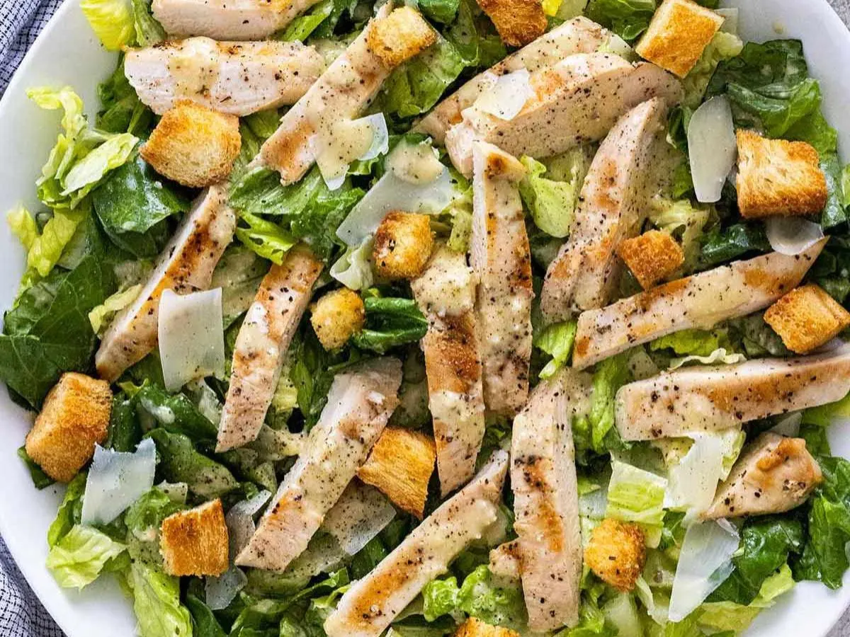 Small Caesar Salad with Chicken