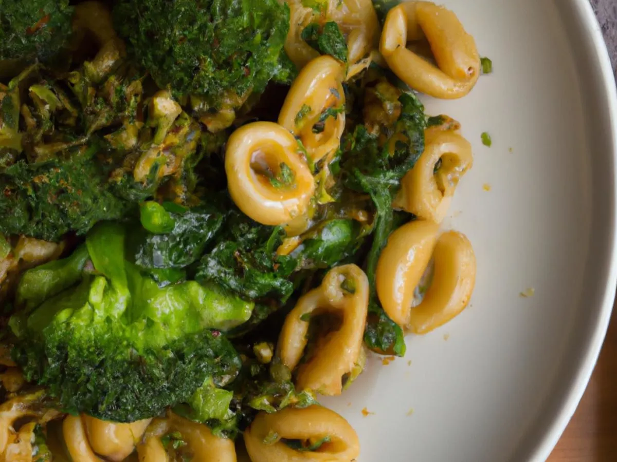 Orecchiette Broccoli Rabe, Fresh Roasted Garlic, Touch of Pesto Vinaigrette Orecchiette Broccoli Rabe, Fresh Roasted Garlic, Touch of Pesto Vinaigrette