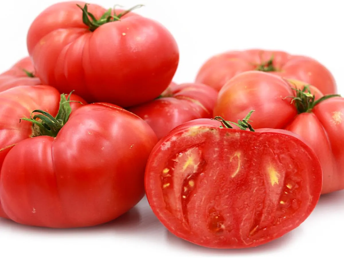 Heirloom tomato Heirloom tomato