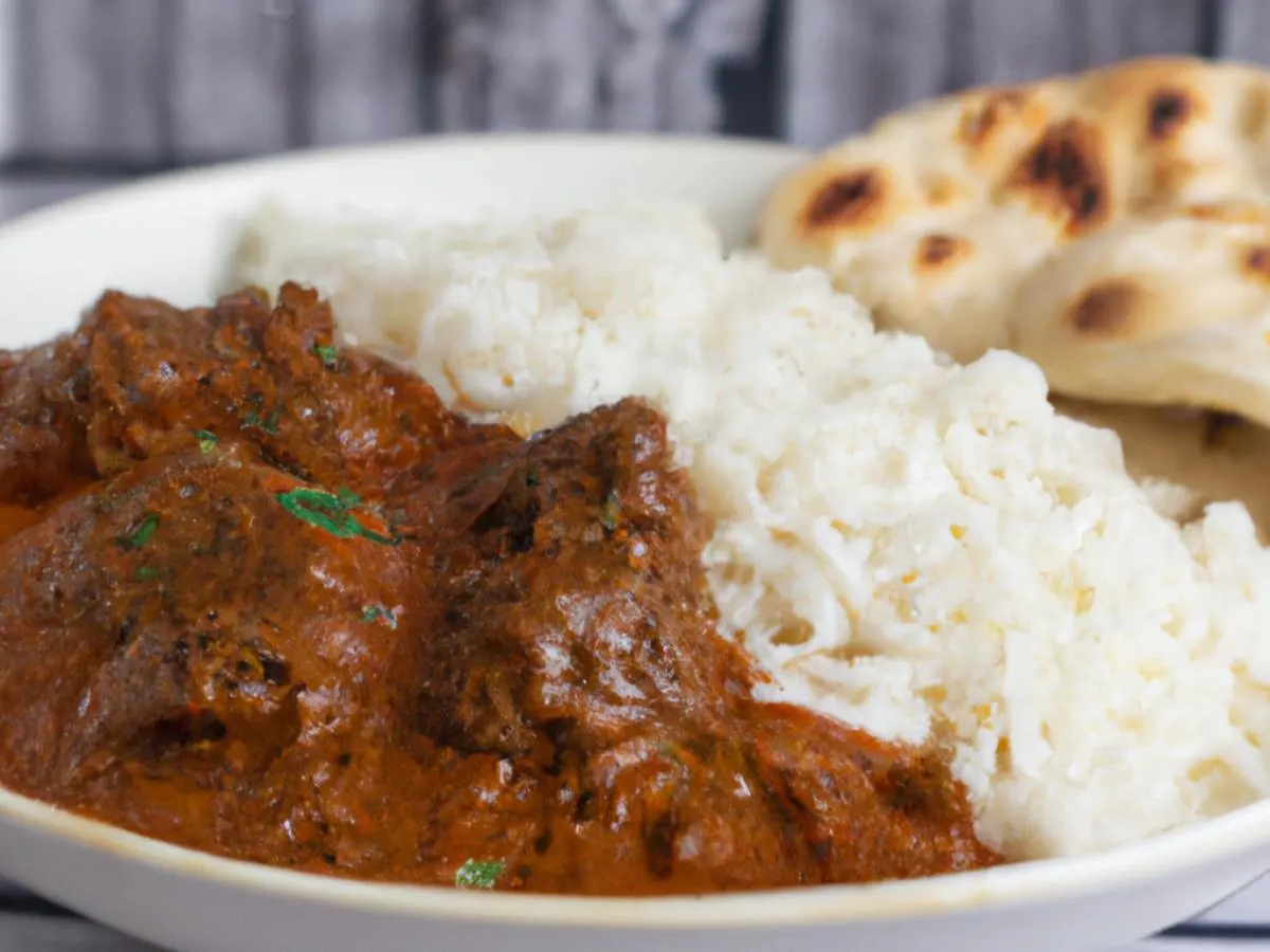 Lamb Vindaloo and Basmati Rice with Garlic Naan and Mixed Veggies Lamb Vindaloo and Basmati Rice with Garlic Naan and Mixed Veggies