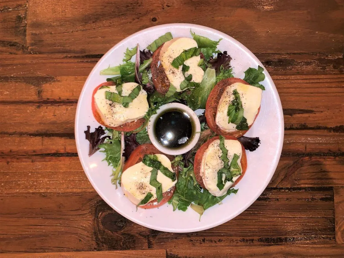 Caprese Salad Caprese Salad