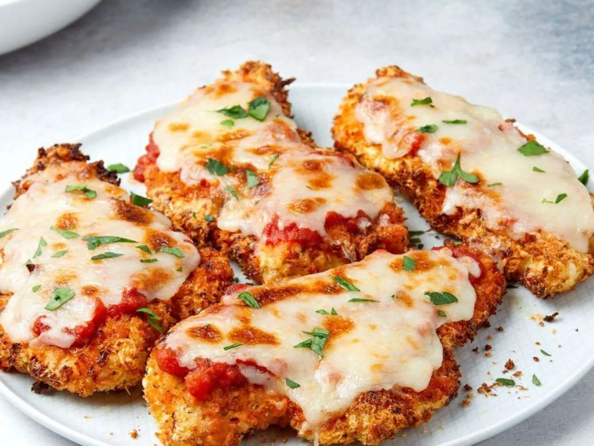 Chicken Parmigiano Chicken Parmigiano
